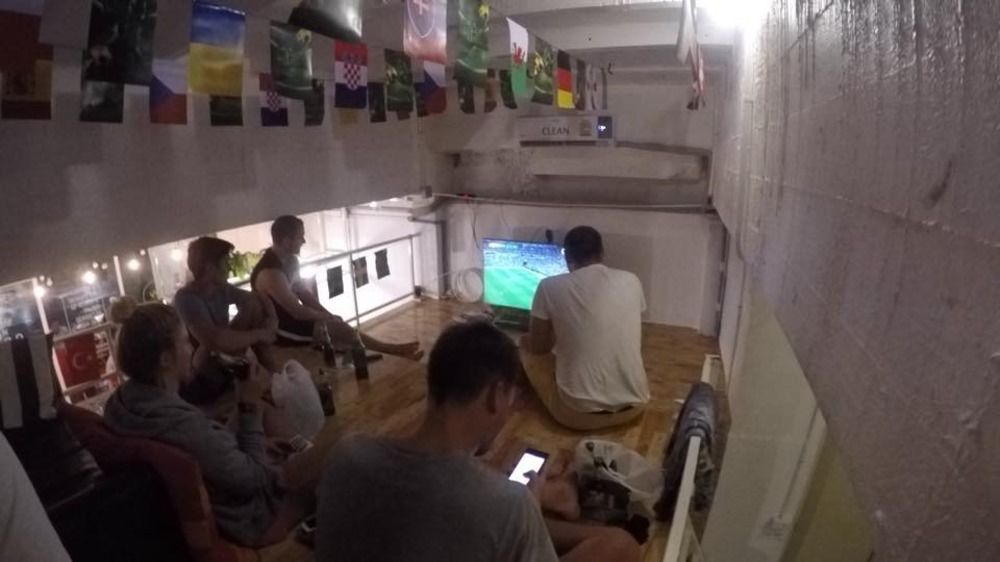 Warm White Hostel Бангкок Экстерьер фото